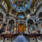 Real chiesa di San Lorenzo a Torino, storia e bellezze