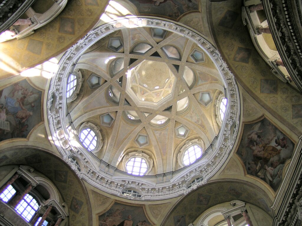 piazza castello torino, real chiesa di san lorenzo