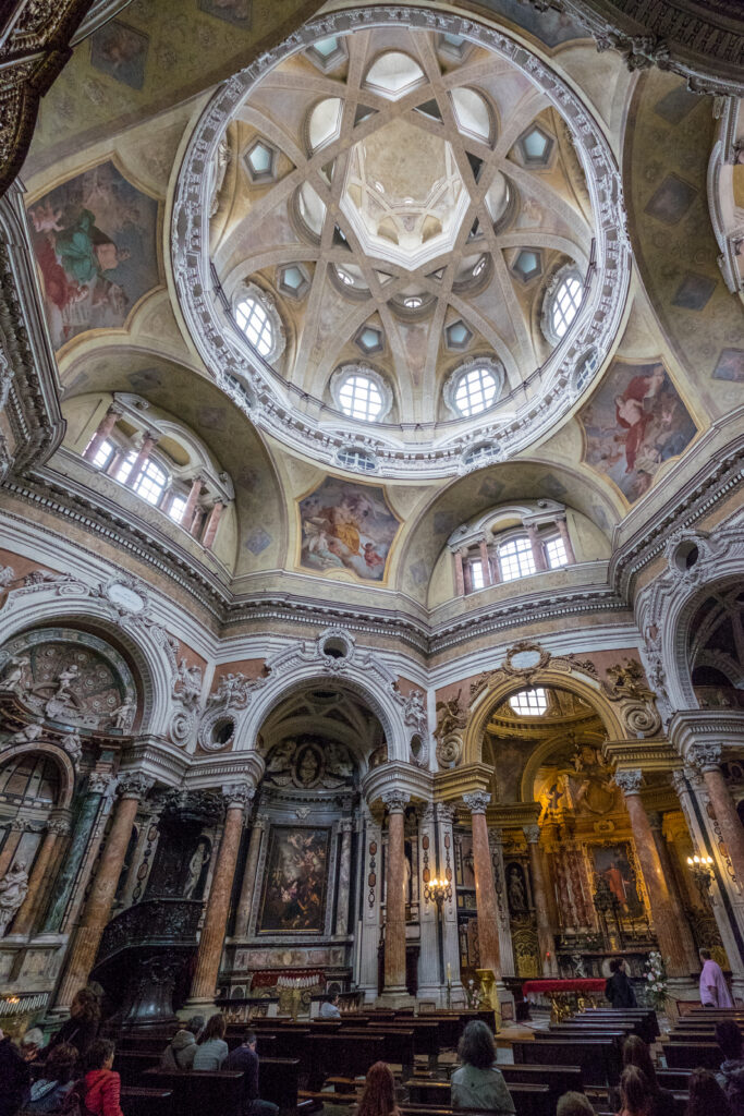 real chiesa di san lorenzo, piazza castello torino