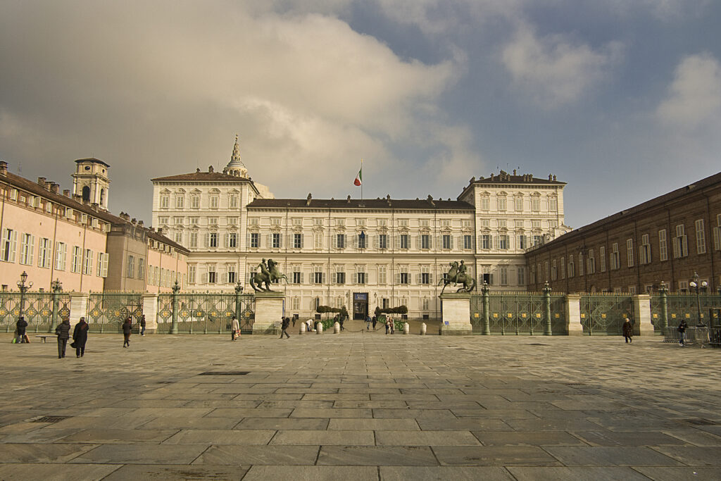 palazzo reale torino, piazza castello