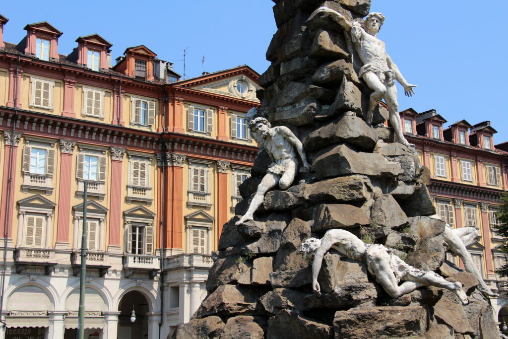 monumento traforo ferroviario del Frejus