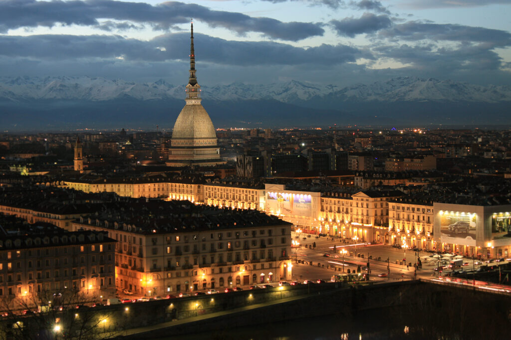 piazza vittorio veneto, murazzi del po