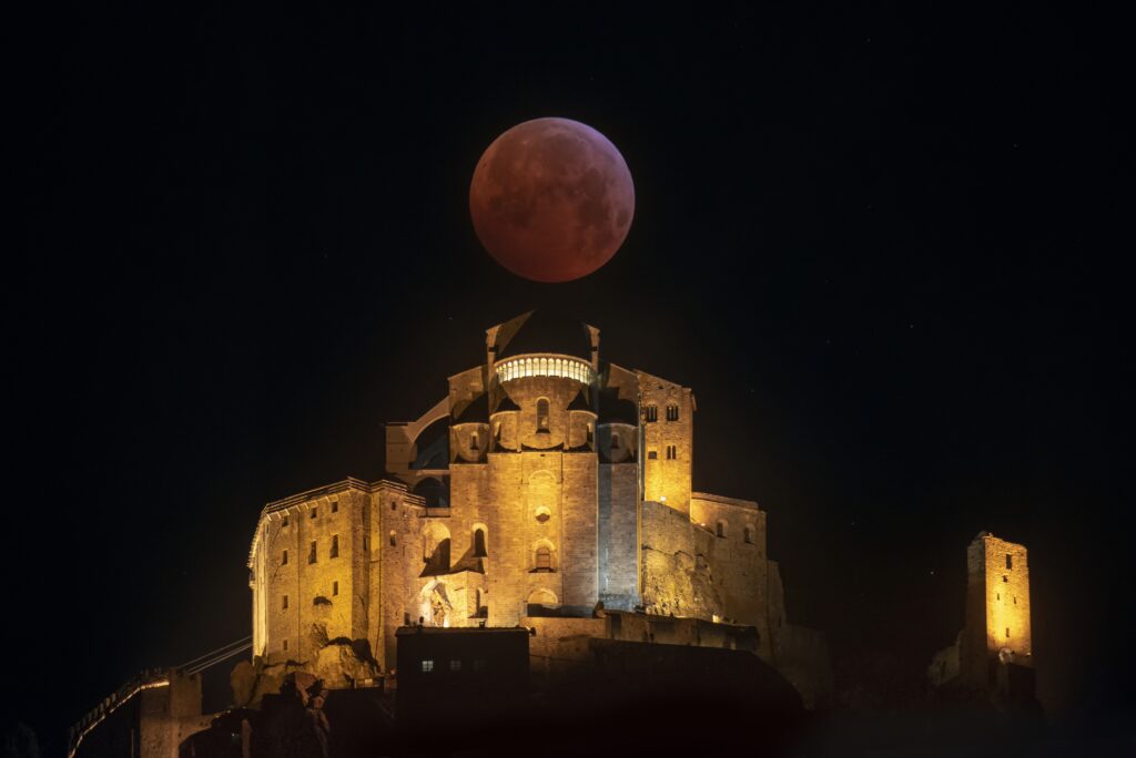 sacra di san michele, il nome della rosa