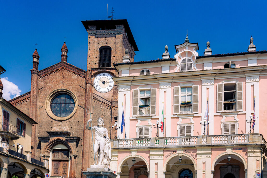 piazza vittorio emanuele moncalieri