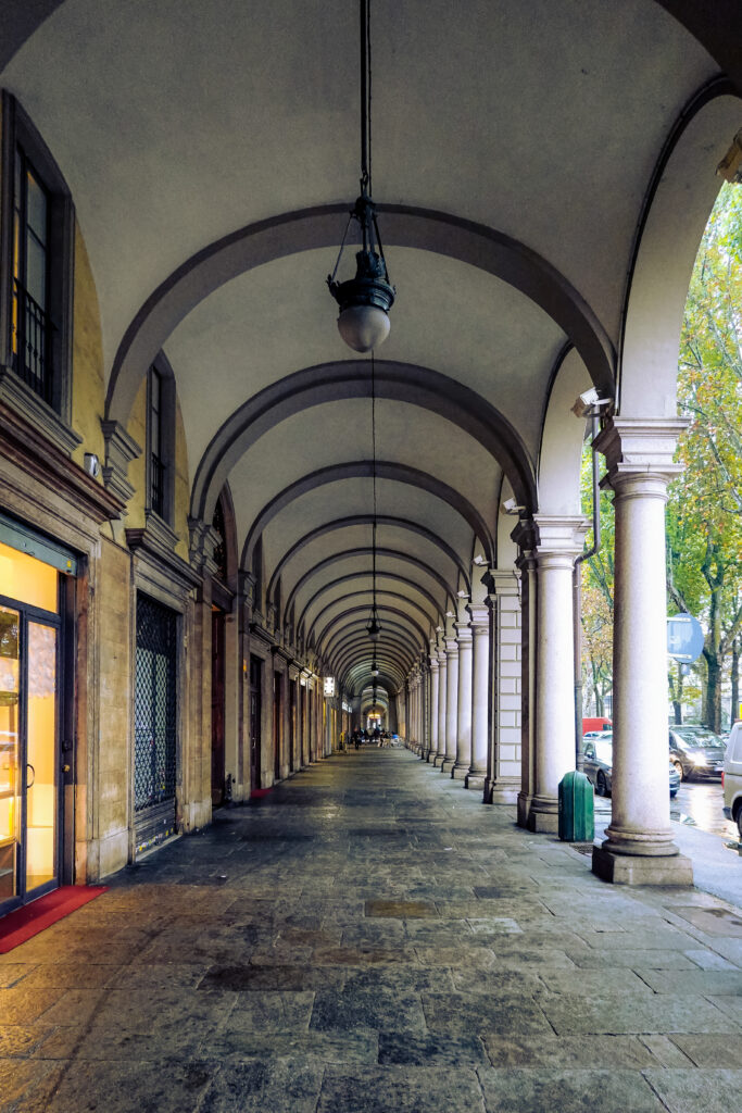 portici corso vittorio emanuele II torino